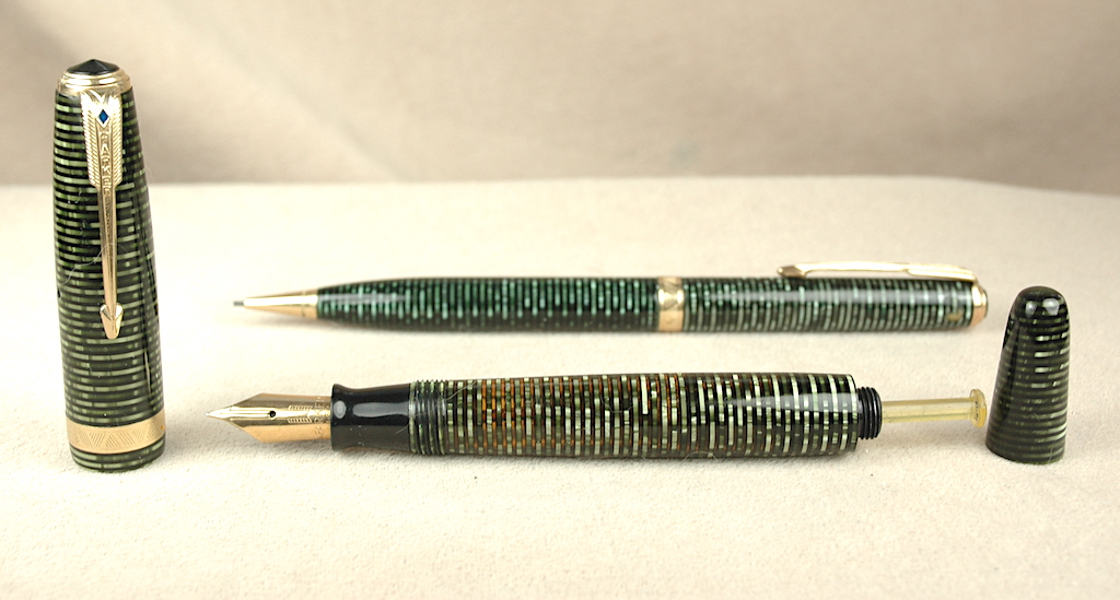 Vintage Pens: 5703: Parker: Vacumatic